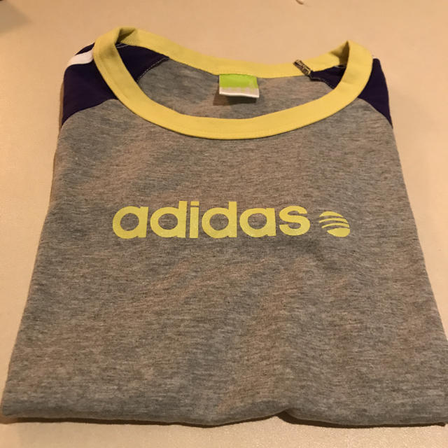 adidas(アディダス)の美品　アディダス　レディースTシャツ　Sサイズ レディースのトップス(Tシャツ(半袖/袖なし))の商品写真