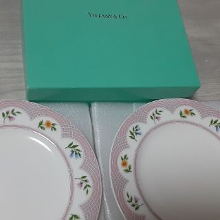 ティファニー(Tiffany & Co.)のTiffany ティファニー　花柄デザートプレート　2枚(食器)