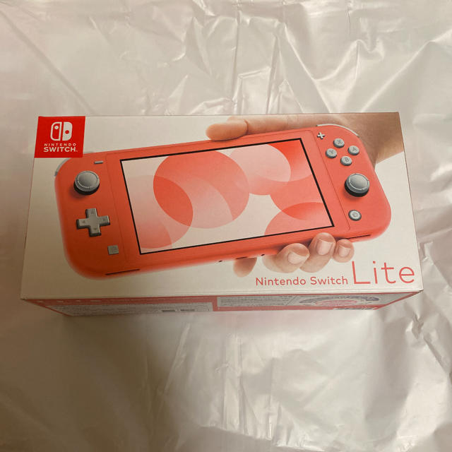 NINTENDO SWITCH LITE コーラル家庭用ゲーム機本体