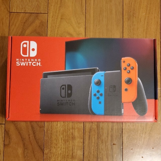 Nintendo Switch(ニンテンドースイッチ)の新品 Nintendo Switch ネオンブルー・ネオンレッド エンタメ/ホビーのゲームソフト/ゲーム機本体(家庭用ゲーム機本体)の商品写真