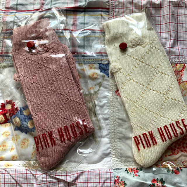 PINK HOUSE(ピンクハウス)のピンクハウス　ソックス　新品　２足セット　B レディースのレッグウェア(ソックス)の商品写真