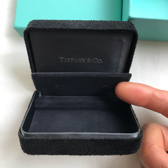 Tiffany & Co.(ティファニー)のティファニー　アクセサリー　収納ケース　空箱 インテリア/住まい/日用品のインテリア小物(小物入れ)の商品写真