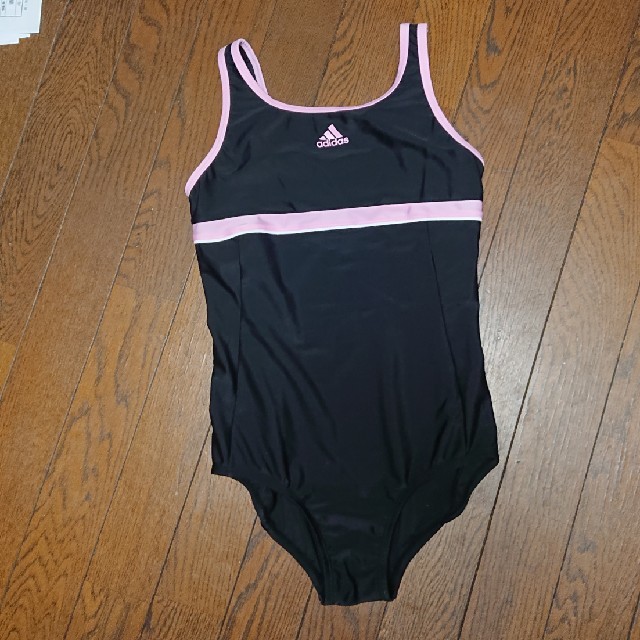 adidas(アディダス)の新品160cm 女児adidasスクール水着 キッズ/ベビー/マタニティのキッズ服女の子用(90cm~)(水着)の商品写真