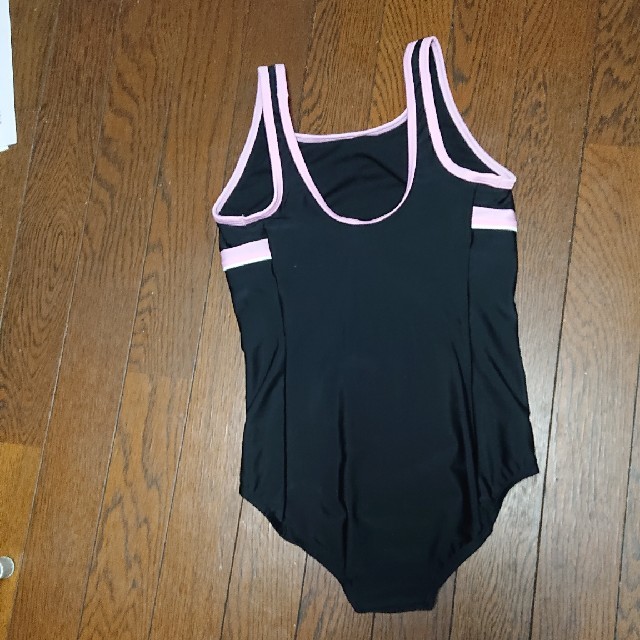 adidas(アディダス)の新品160cm 女児adidasスクール水着 キッズ/ベビー/マタニティのキッズ服女の子用(90cm~)(水着)の商品写真