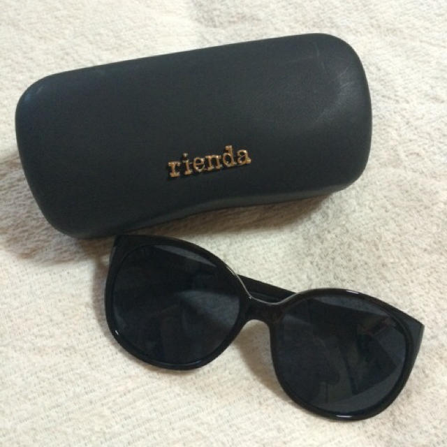 rienda(リエンダ)のrienda♡サングラス レディースのファッション小物(サングラス/メガネ)の商品写真