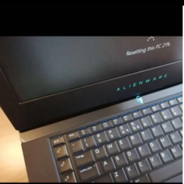 Dell Alienware 15 R4 ゲーミングPC　ノート