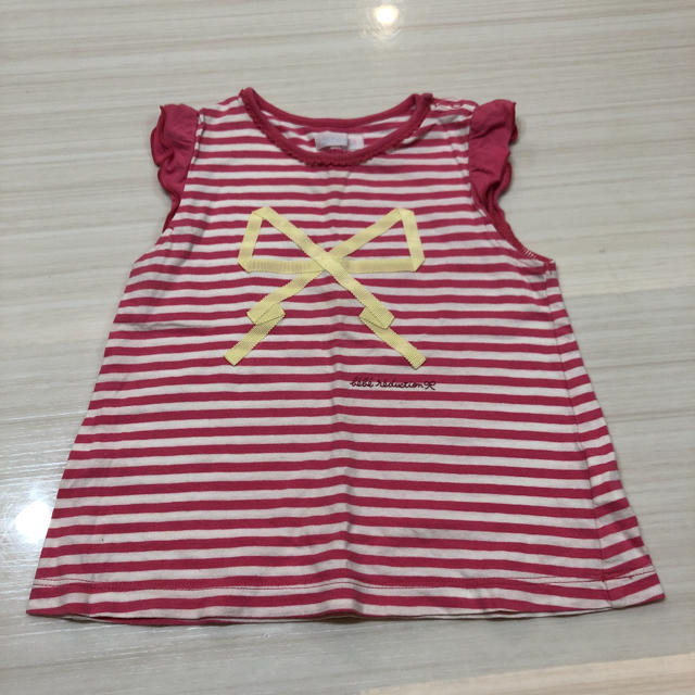 BeBe(ベベ)の♡べべ　タンクトップ　Tシャツ　90 リボン　フリル♡ キッズ/ベビー/マタニティのキッズ服女の子用(90cm~)(Tシャツ/カットソー)の商品写真