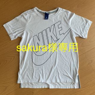 ナイキ(NIKE)のNIKE ナイキ Tシャツ 白 ロゴT レディース ジム ヨガ トレーニング (Tシャツ(半袖/袖なし))