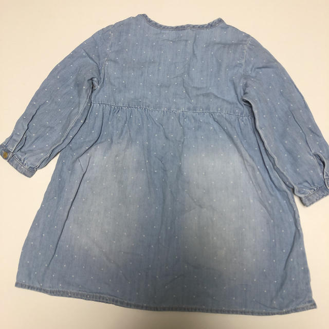 H&M(エイチアンドエム)のH&M デニムワンピース(90cm) キッズ/ベビー/マタニティのキッズ服女の子用(90cm~)(ワンピース)の商品写真