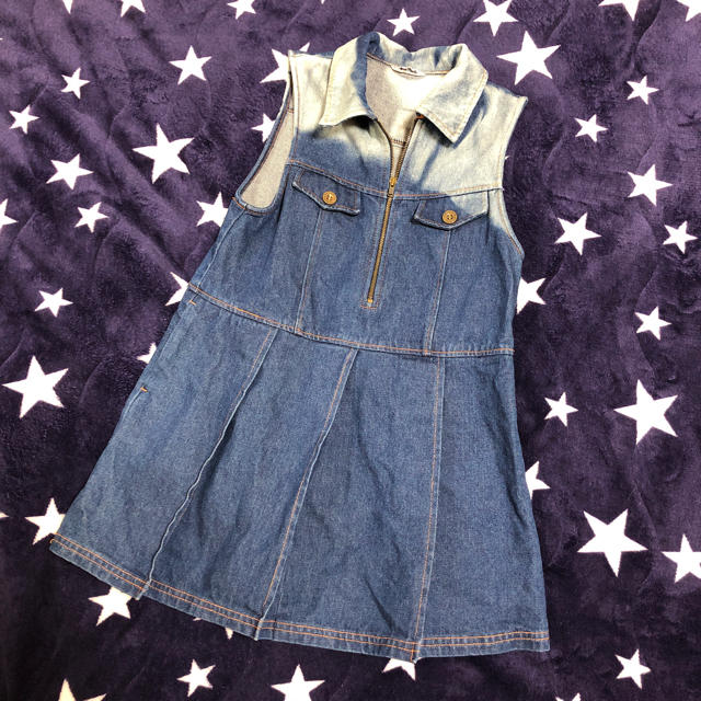 デニム ワンピース キッズ/ベビー/マタニティのキッズ服女の子用(90cm~)(ワンピース)の商品写真