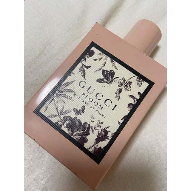 Gucci(グッチ)のGUCCI  ネッターレ　ディ　フィオーリ　オードパルファム　100ml コスメ/美容の香水(香水(女性用))の商品写真