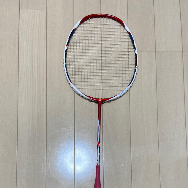 YONEX(ヨネックス)のアークセイバー11 美品 スポーツ/アウトドアのスポーツ/アウトドア その他(バドミントン)の商品写真