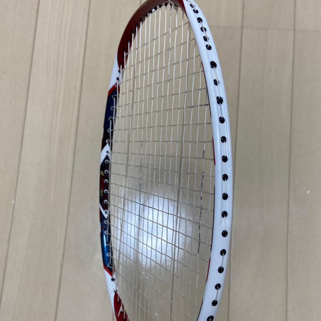 YONEX(ヨネックス)のアークセイバー11 美品 スポーツ/アウトドアのスポーツ/アウトドア その他(バドミントン)の商品写真