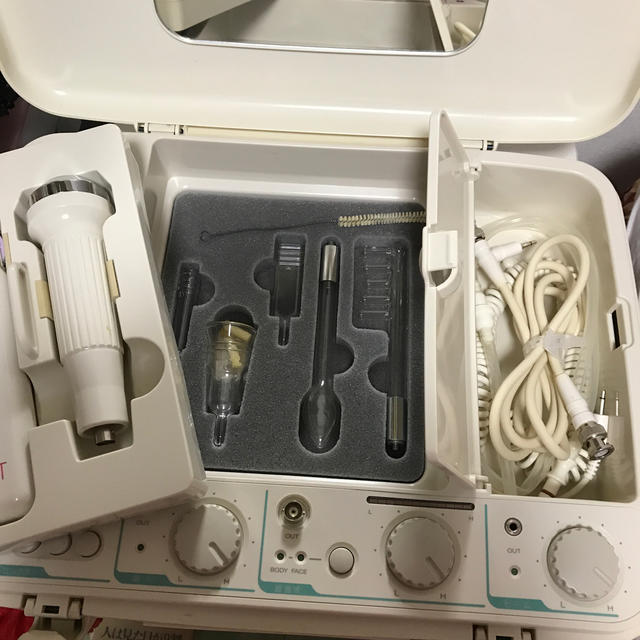サミットインターナショナル リリーソニック 美顔器