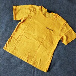 コムサイズム(COMME CA ISM)の★120★コムサイズム★黄身色カットソー/Tシャツ★シンプル★肩ボタン★(Tシャツ/カットソー)