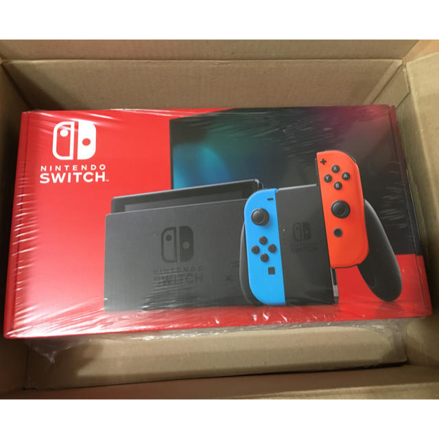 新型 Nintendo Switch ネオンブルー&ネオンレッド