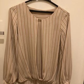 イング(INGNI)のベージュ×ブラウン・ホワイトのストライプカットソー（ブラウス）（No.42）(シャツ/ブラウス(長袖/七分))