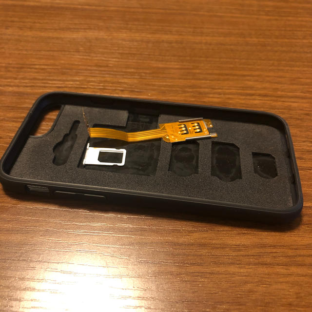 iPhone6s用 Two SIM card case スマホ/家電/カメラのスマホアクセサリー(iPhoneケース)の商品写真