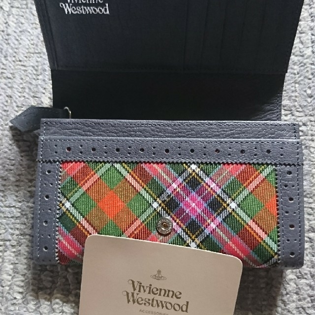 Vivienne Westwood(ヴィヴィアンウエストウッド)のVivienne Westwood 長財布 レディースのファッション小物(財布)の商品写真