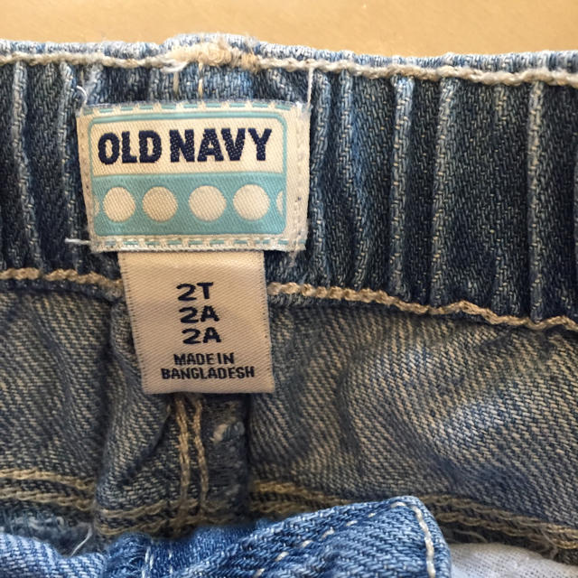Old Navy(オールドネイビー)の2T OLD NAVY パンツ キッズ/ベビー/マタニティのキッズ服女の子用(90cm~)(パンツ/スパッツ)の商品写真