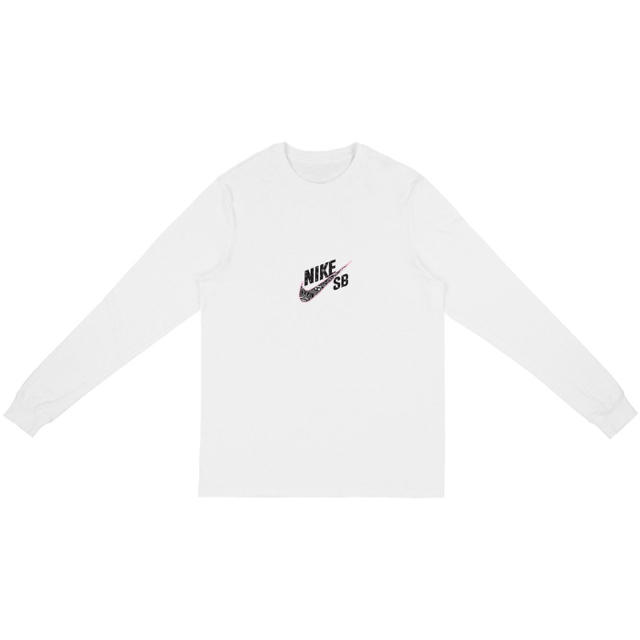 NIKE(ナイキ)の【新品】　Nike SB Travis Scott ロンT Sサイズ メンズのトップス(Tシャツ/カットソー(七分/長袖))の商品写真