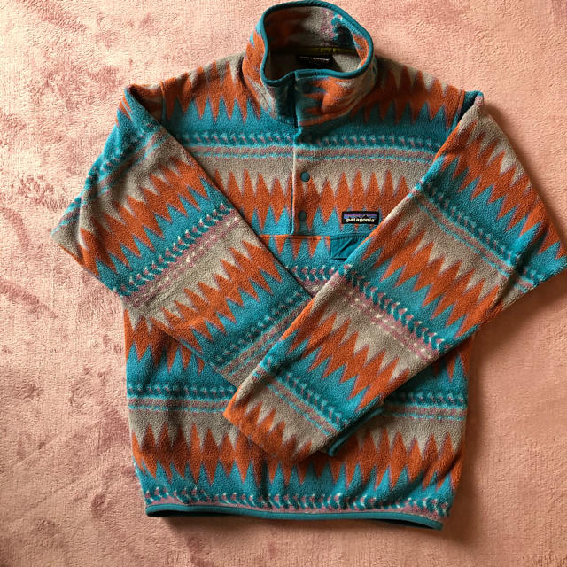 patagonia(パタゴニア)のパタゴニア　スナップT フリース メンズのトップス(その他)の商品写真