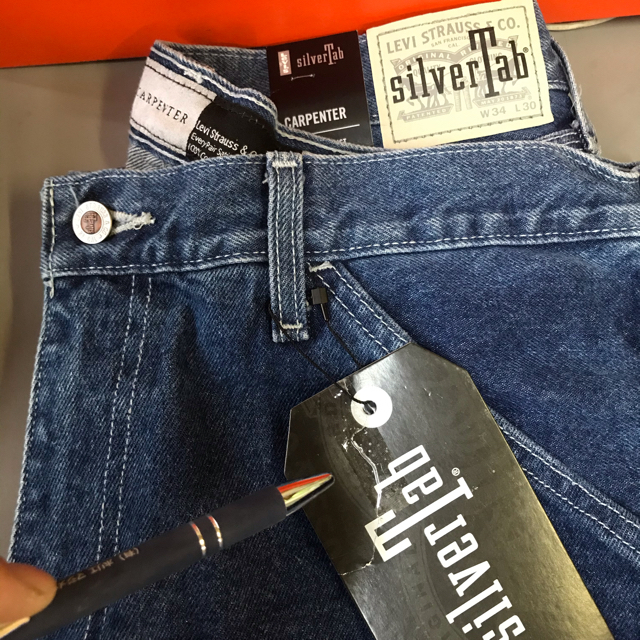 Levi's(リーバイス)のleve's sivertab カーペンター メンズのパンツ(デニム/ジーンズ)の商品写真