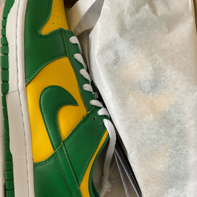 NIKE(ナイキ)のNIKE DUNK LOW SP Brazil ダンク ロー ブラジル メンズの靴/シューズ(スニーカー)の商品写真