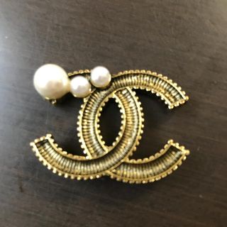 シャネル(CHANEL)のシャネル　ブローチ(ブローチ/コサージュ)