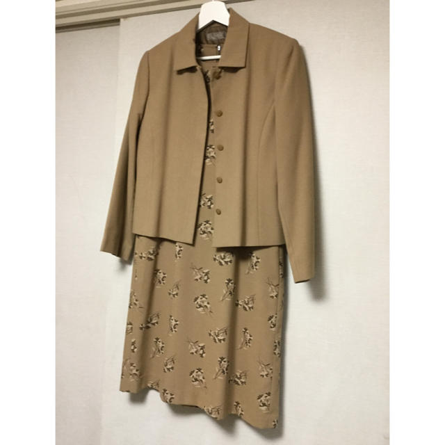 ワンピースとジャケット レディースのフォーマル/ドレス(スーツ)の商品写真