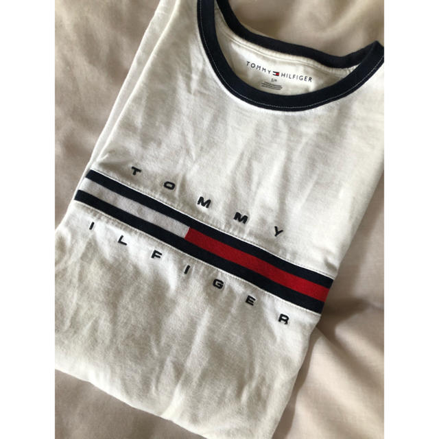 TOMMY HILFIGER(トミーヒルフィガー)のTOMMY HILFIGER ロゴTシャツ メンズのトップス(Tシャツ/カットソー(半袖/袖なし))の商品写真