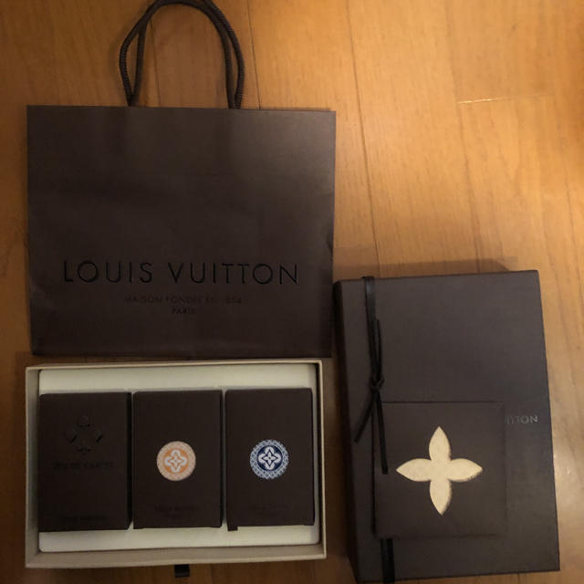 ■未開封■新品■未使用■ LOUIS VUITTON ルイヴィトン M65460 カルトトワジュー トランプ テーブルゲーム カードゲーム AP3440