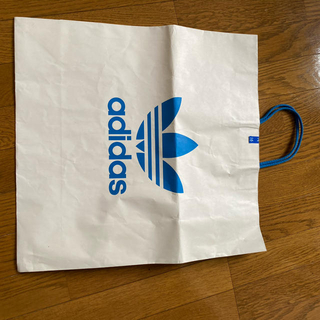 アディダス(adidas)のアディダス　オリジナルス　紙袋　お値下げ(ショップ袋)