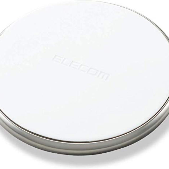 ELECOM(エレコム)のQi規格 ワイヤレス充電器 最大出力10W スマホ 高速充電 薄型 シルバー スマホ/家電/カメラのスマートフォン/携帯電話(バッテリー/充電器)の商品写真