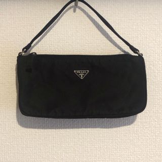 プラダ(PRADA)のPRADA アクセサリーポーチ　ナイロン　黒　プラダ(ポーチ)