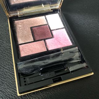 イヴサンローランボーテ(Yves Saint Laurent Beaute)のイヴ・サンローラン　アイシャドウ(アイシャドウ)