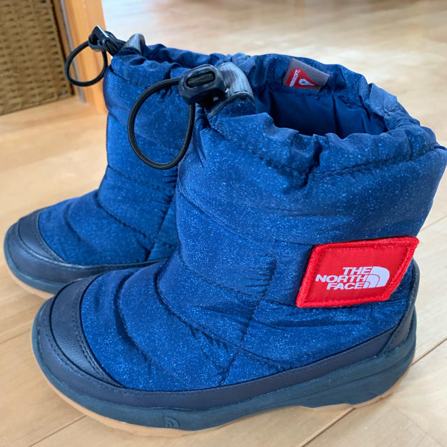 THE NORTH FACE(ザノースフェイス)のノースフェイスヌプシー子供用ブーツ20センチ キッズ/ベビー/マタニティのベビー靴/シューズ(~14cm)(ブーツ)の商品写真