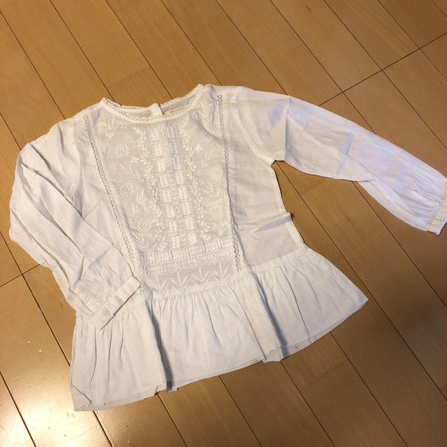 ZARA KIDS(ザラキッズ)のキッズ　トップス  ZARA キッズ/ベビー/マタニティのキッズ服女の子用(90cm~)(ブラウス)の商品写真