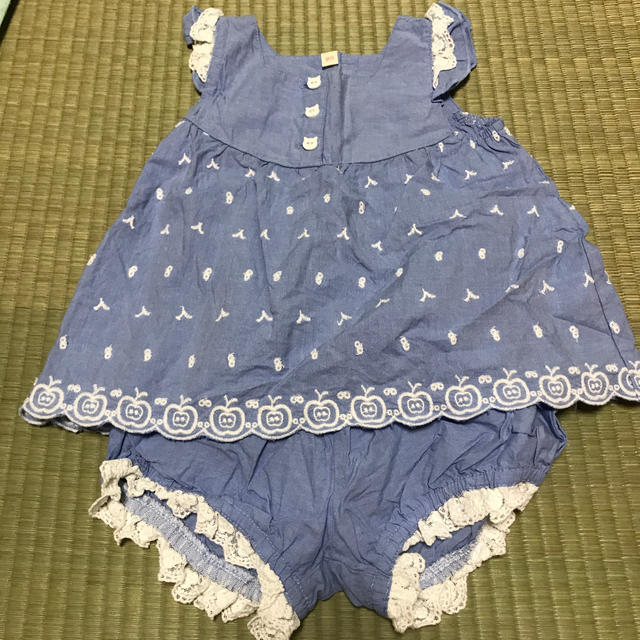 アカチャンホンポ(アカチャンホンポ)のワンピース×パンツ セット キッズ/ベビー/マタニティのベビー服(~85cm)(ワンピース)の商品写真