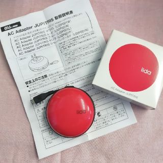 エーユー(au)のau 充電器 KDDI L02P001R(バッテリー/充電器)