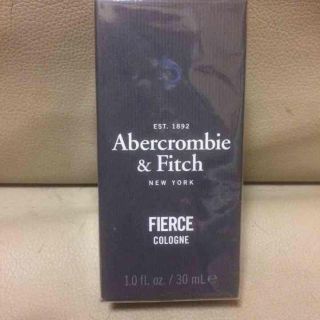 アバクロンビーアンドフィッチ(Abercrombie&Fitch)のアバクロ☆フィアース(ユニセックス)