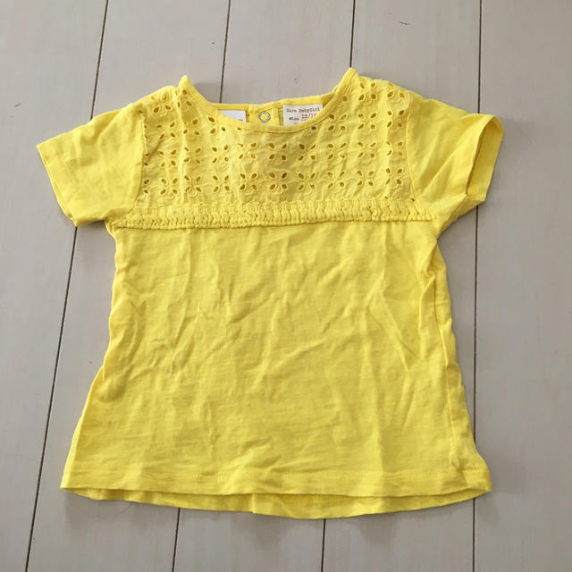 ZARA KIDS(ザラキッズ)のZARA キッズ　ベビーガール　86  半袖　ザラ Tシャツ キッズ/ベビー/マタニティのベビー服(~85cm)(Ｔシャツ)の商品写真