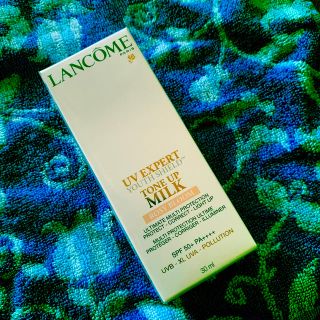 ランコム(LANCOME)のLANCOME トーンアップローズ(乳液/ミルク)