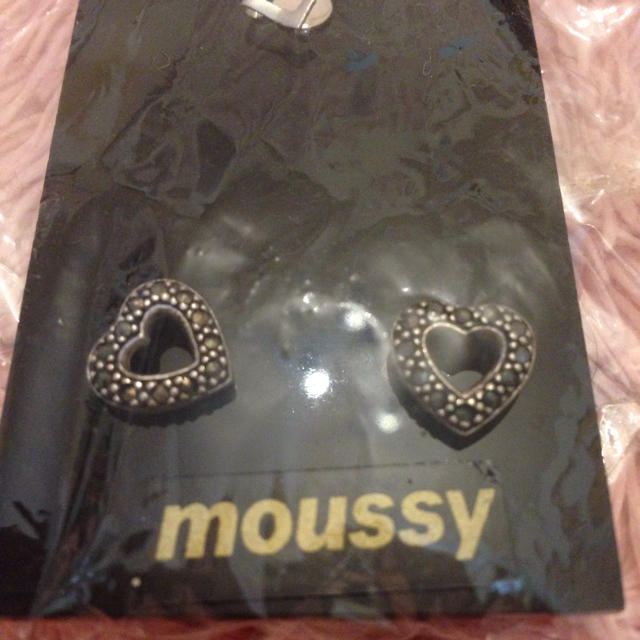 moussy(マウジー)の★新品★マウジー★ハートピアス レディースのアクセサリー(ピアス)の商品写真