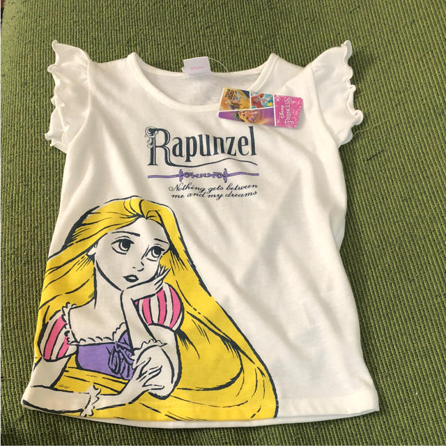 ラプンツェル  プリンセス  ティシャツ　130 キッズ/ベビー/マタニティのキッズ服女の子用(90cm~)(Tシャツ/カットソー)の商品写真