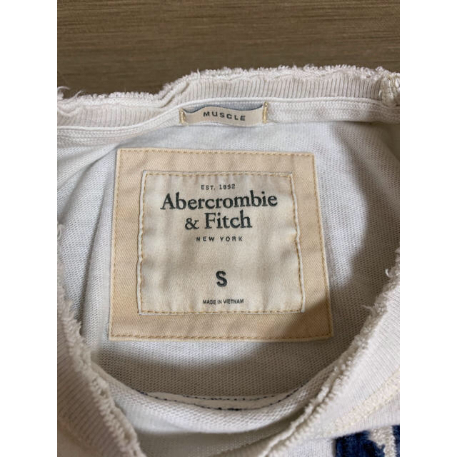 Abercrombie&Fitch(アバクロンビーアンドフィッチ)のアバクロ　トレーナー レディースのトップス(トレーナー/スウェット)の商品写真