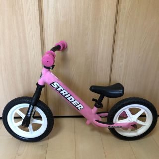 ストライダ(STRIDA)のストライダー　ピンク　(ハンドル&タイヤ　カスタム)(自転車)