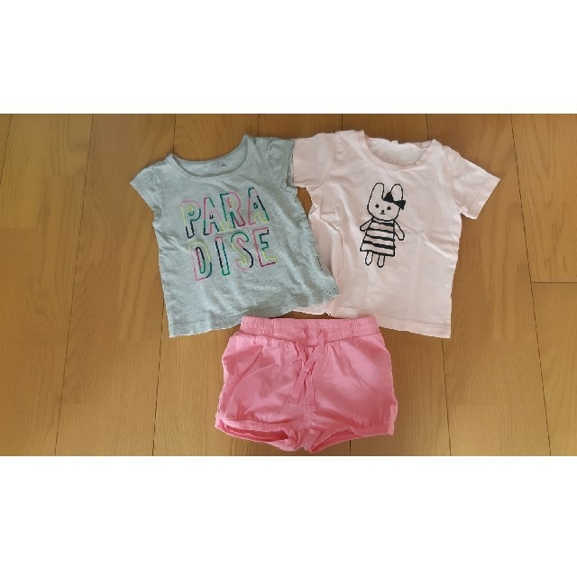 babyGAP(ベビーギャップ)のbabyGAP 西松屋 Tシャツ ショートパンツ 90 95 キッズ/ベビー/マタニティのキッズ服女の子用(90cm~)(Tシャツ/カットソー)の商品写真