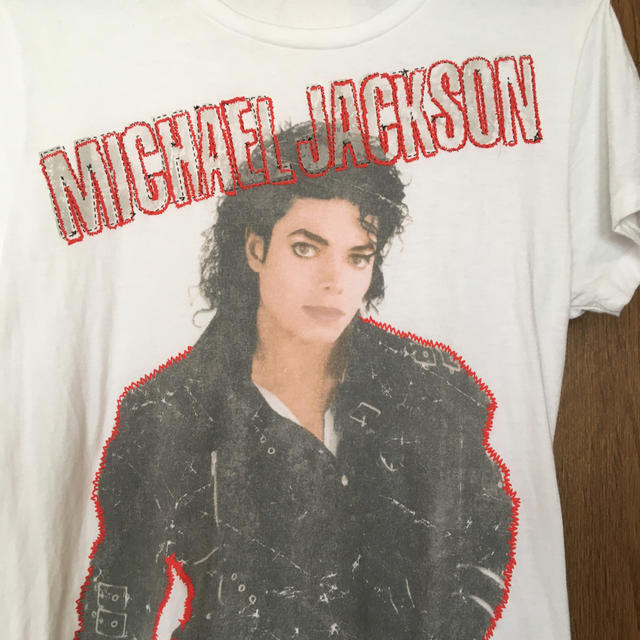 新品マイケル　ジャクソン　Tシャツ　フリーサイズ　レディース  Ⓜ️からL レディースのトップス(Tシャツ(半袖/袖なし))の商品写真