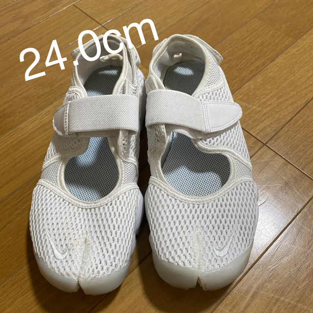 NIKE ナイキ エアリフト 24cm ホワイト - スニーカー